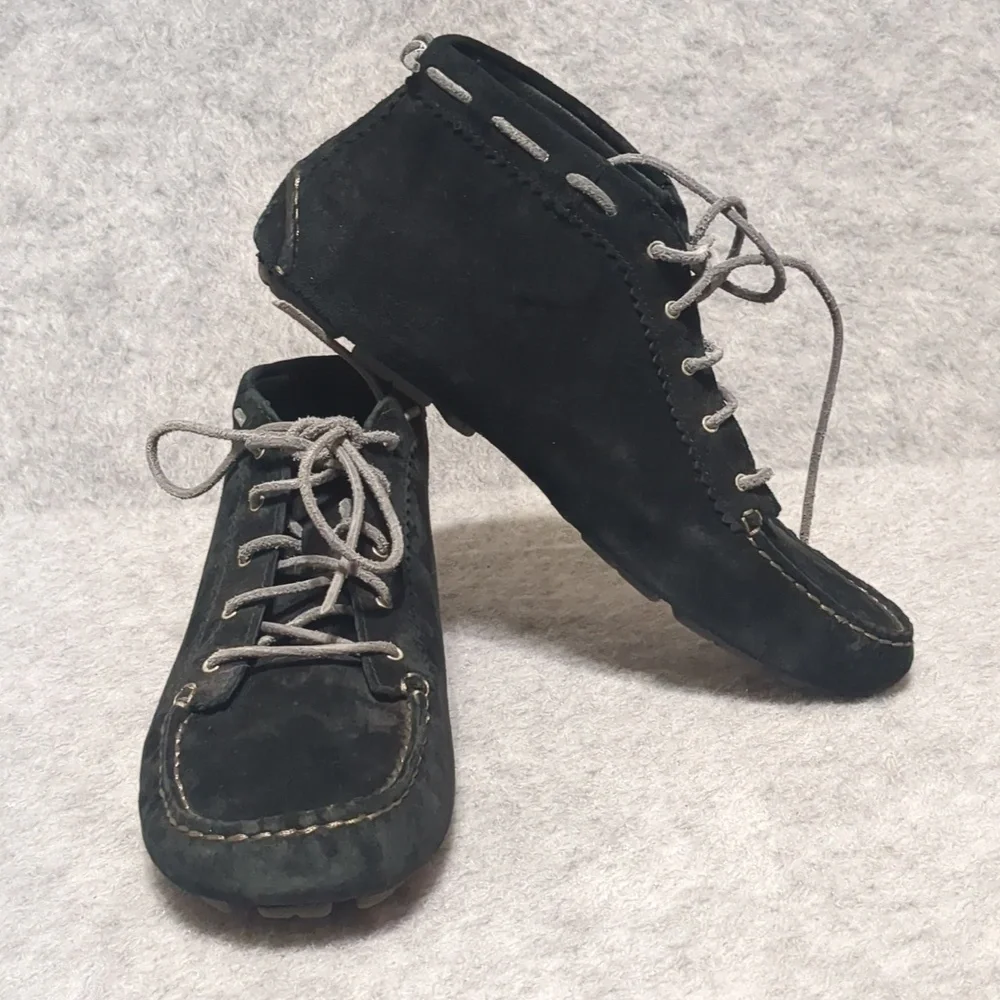 UGG Australia Black Suede Women's Moccasin Booties Size 9.5 - Picture 4 of 10